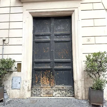 Charm And Style By Campo De Fiori * Rome